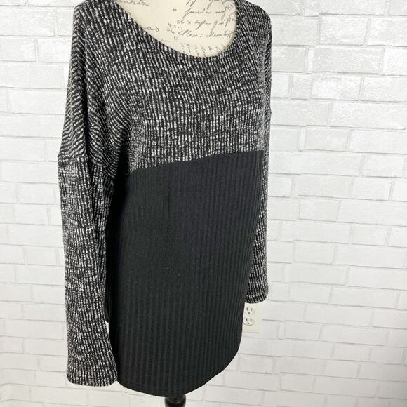 Suzanne Betro Knit Color‎ Block Sweater Size Large - Picture 3 of 10